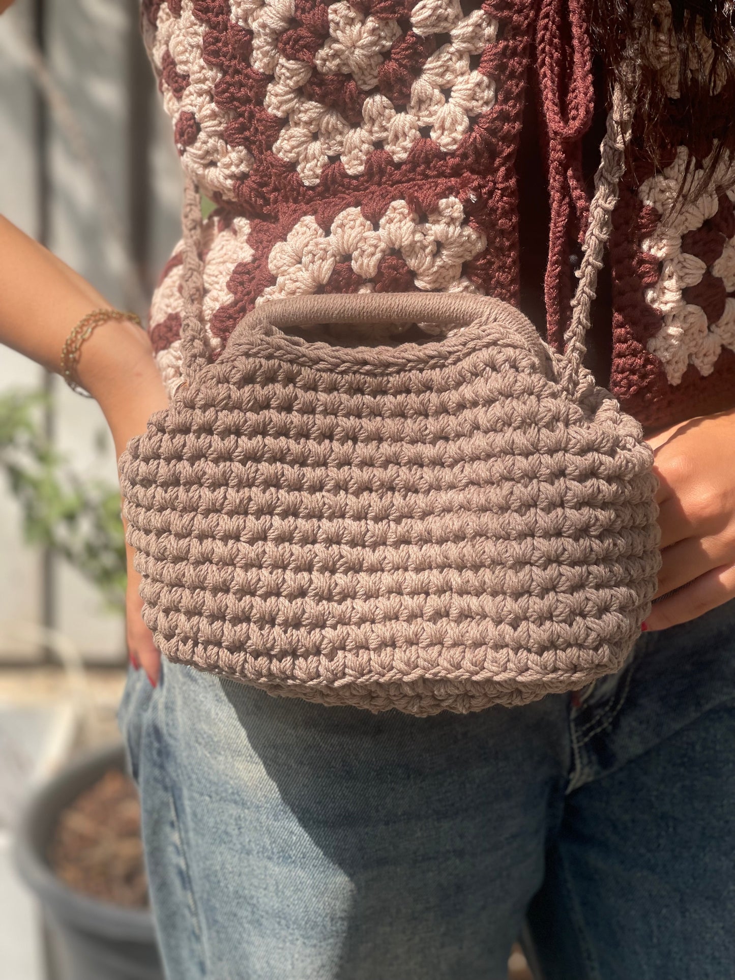 Mini Lilly clutch cafe crossbody