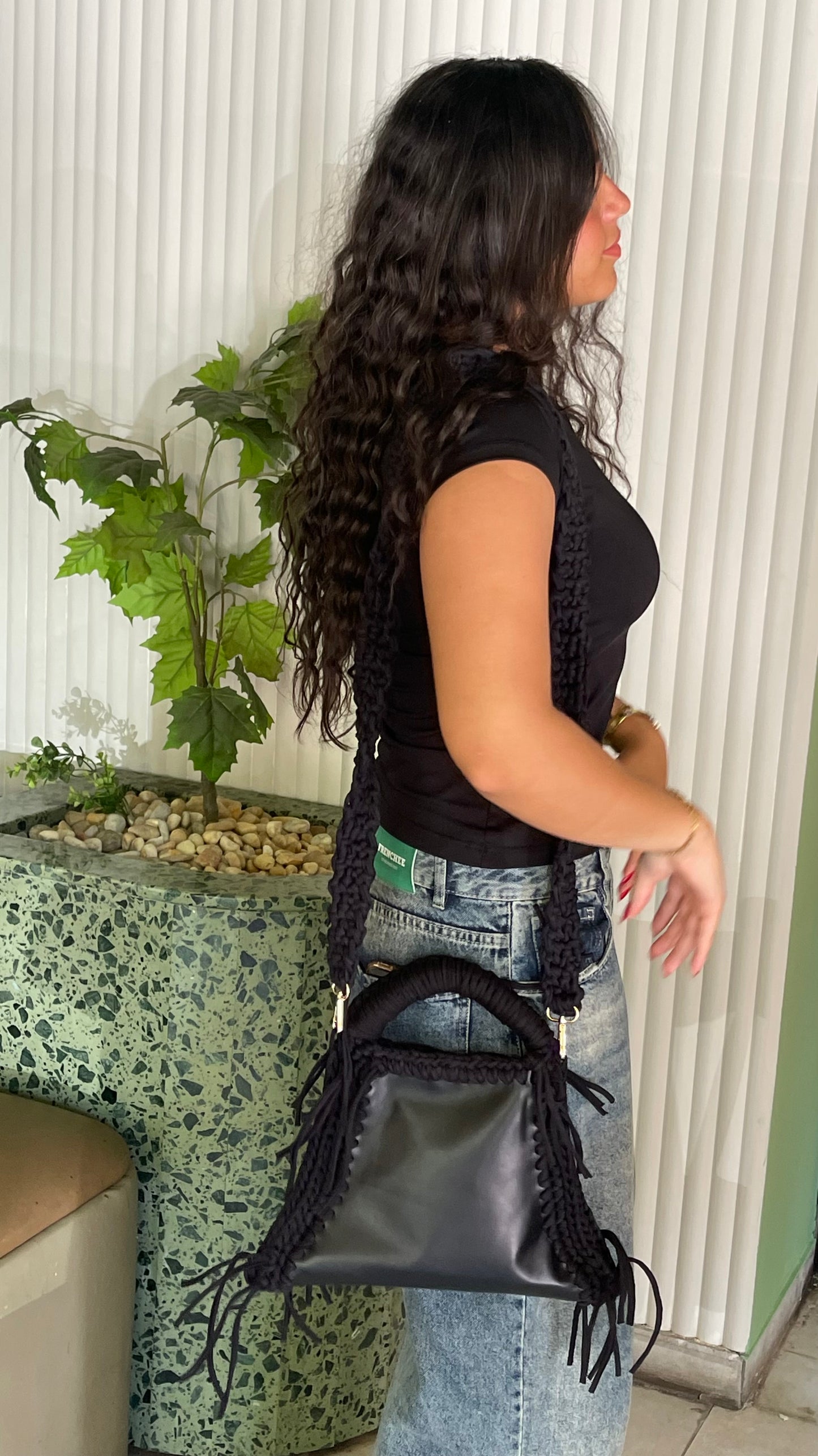Kniit lura bag